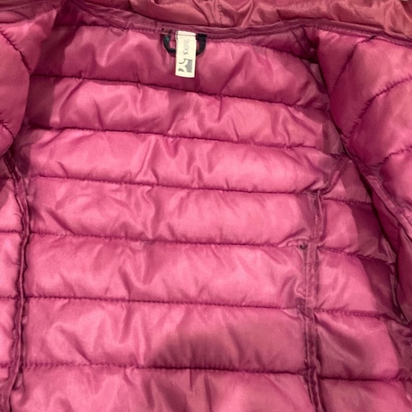 ❌SOLD on MERCARI❌ Lightweight Puffer Girls Jacket - Picture 6 of 10